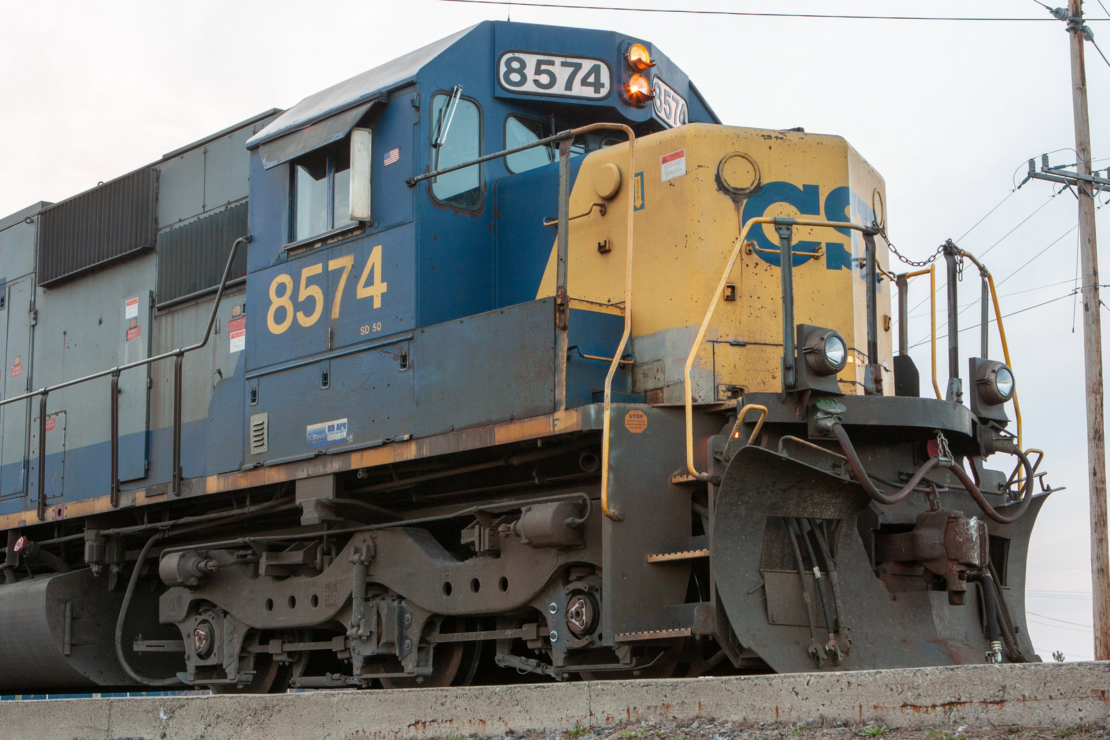 CSXT 8574