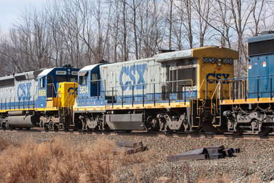 CSXT 5834
