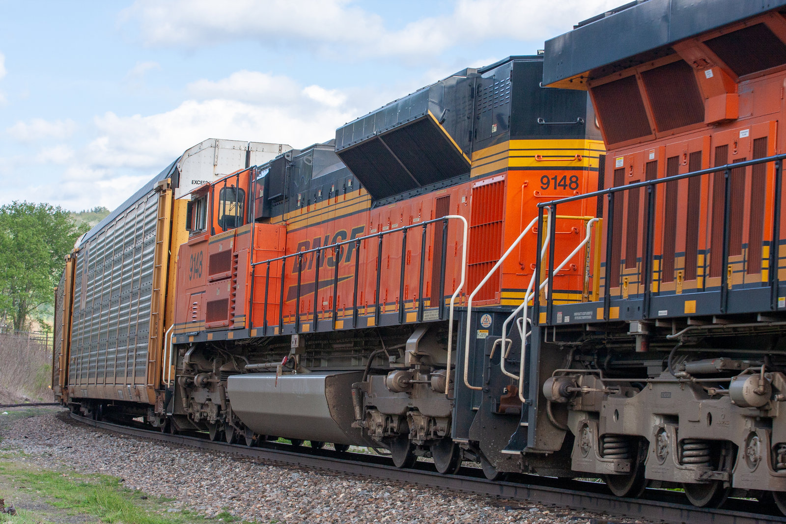 BNSF 9148