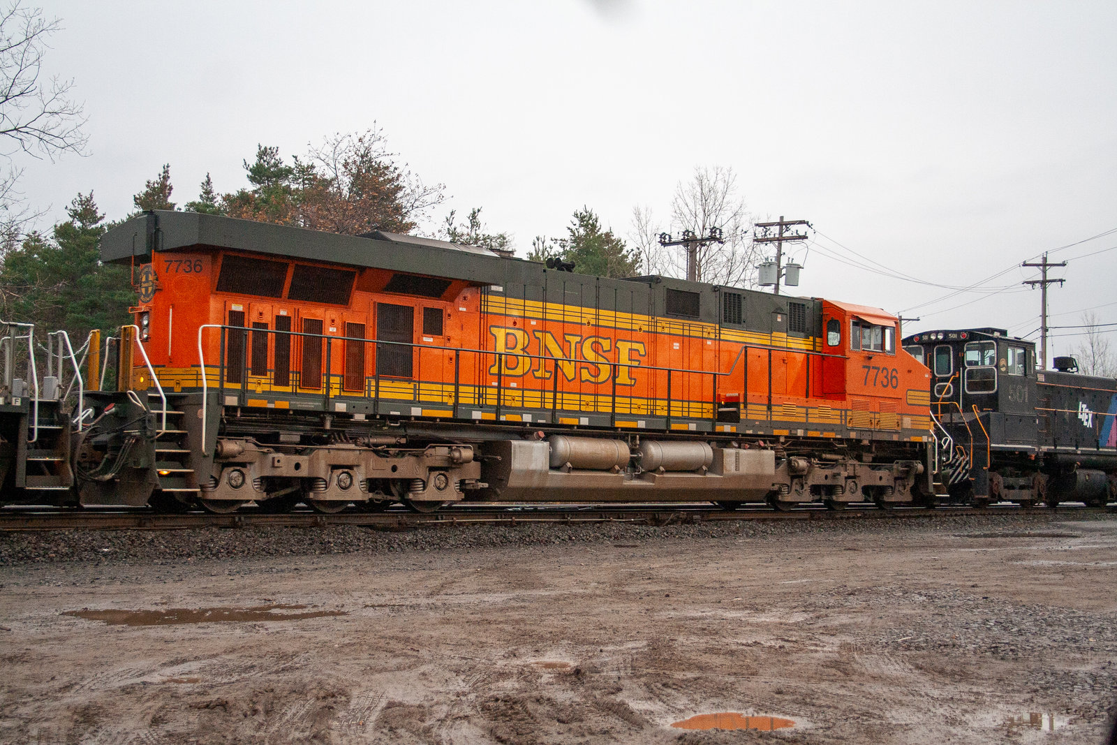 BNSF 7736