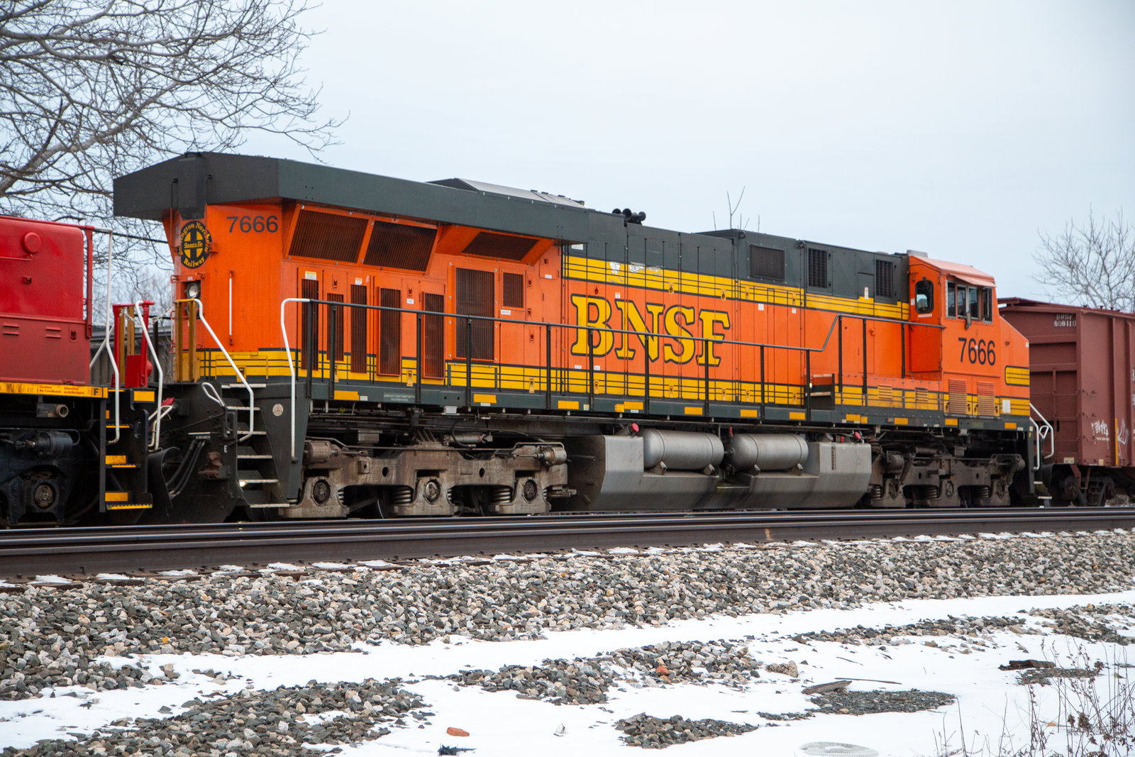 BNSF 7666