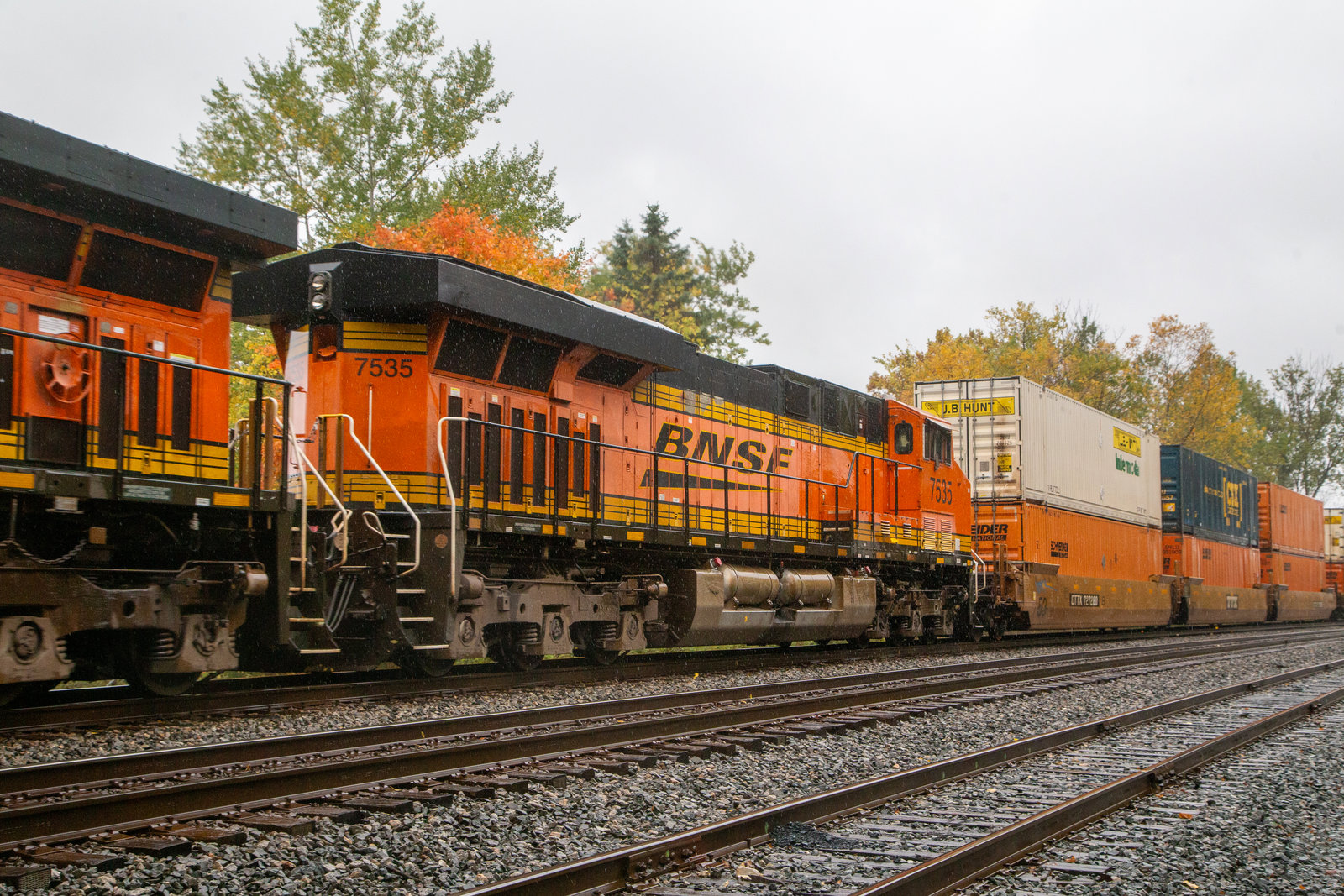 BNSF 7535
