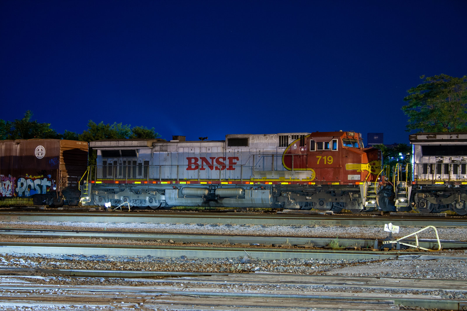 BNSF 719