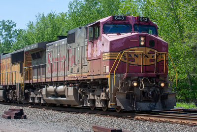BNSF 643