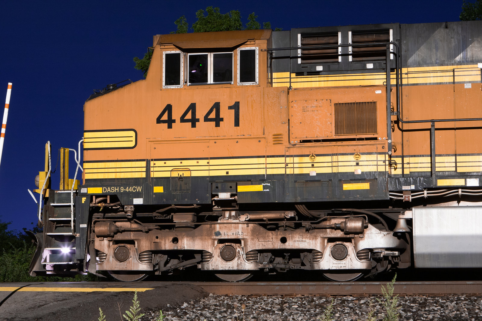 BNSF 4441
