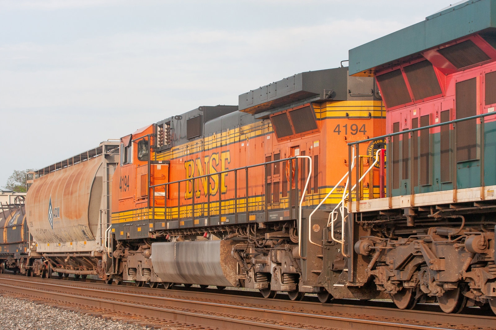 BNSF 4194
