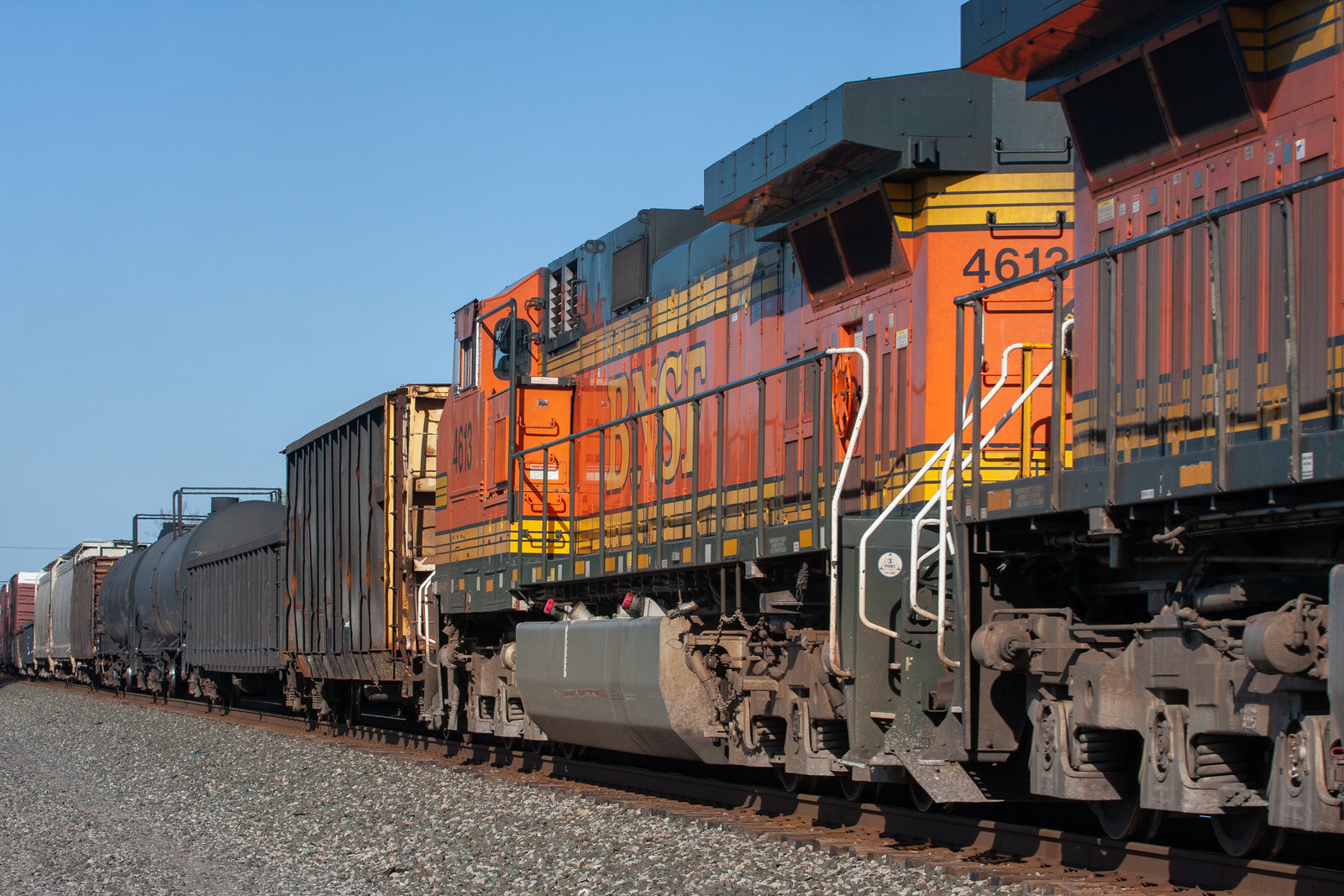 BNSF 4613
