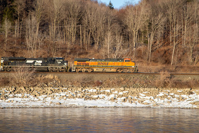 BNSF 1114