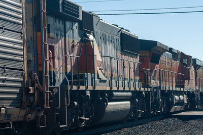 BNSF 330