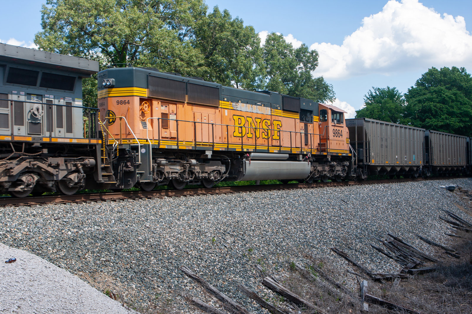 BNSF 9864