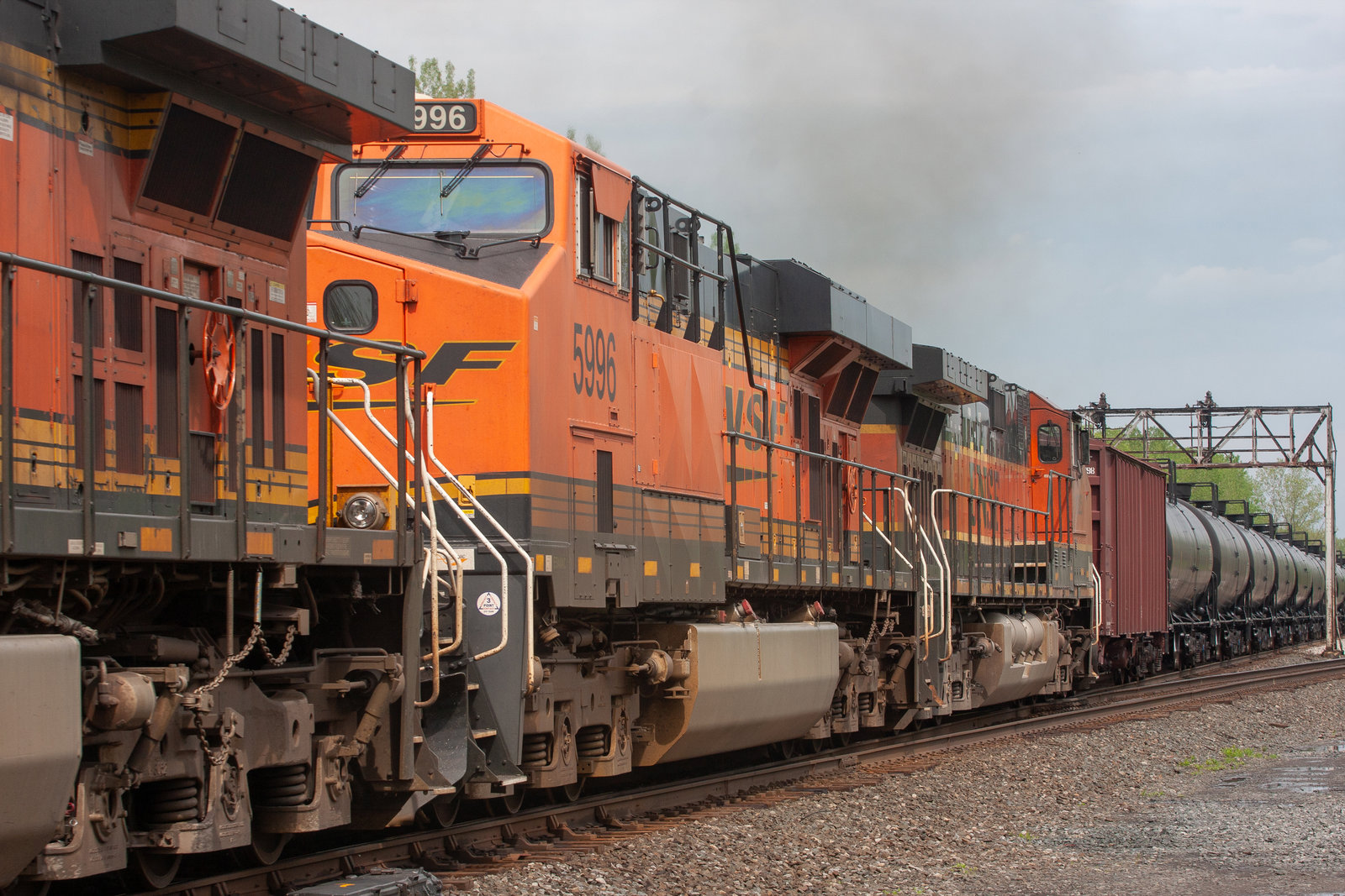 BNSF 5996