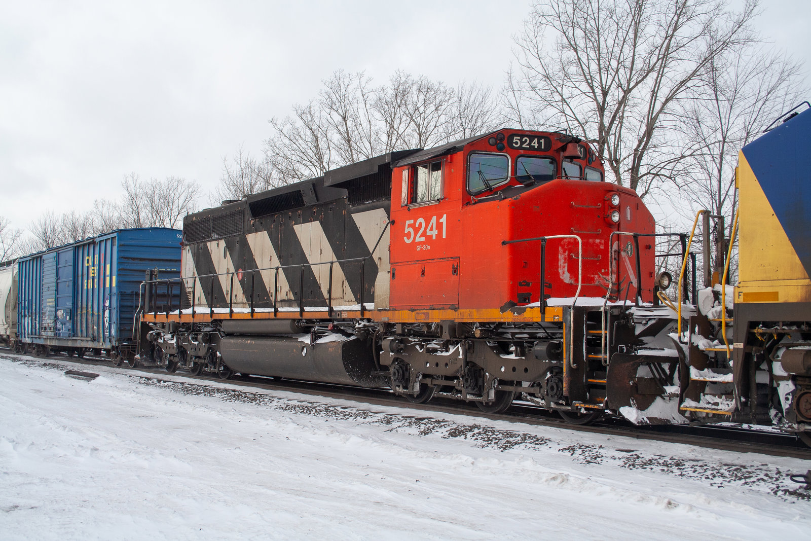 CN 5241