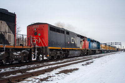 CN 2442