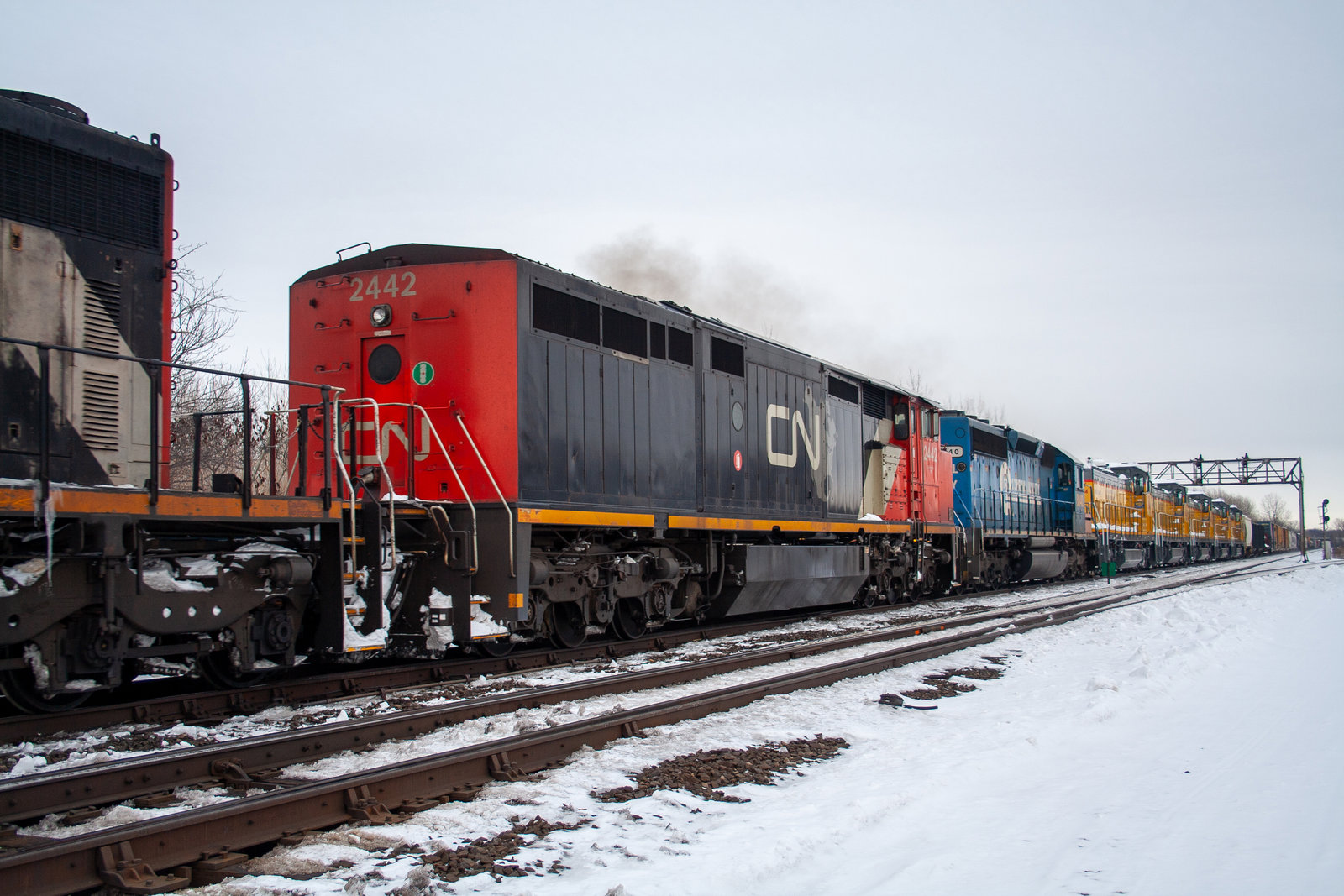 CN 2442