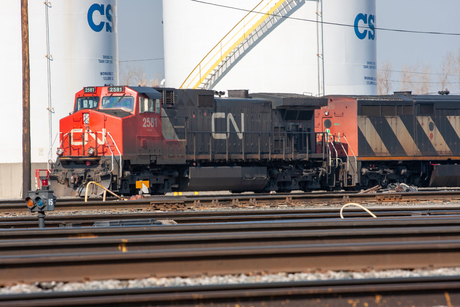 CN 2581