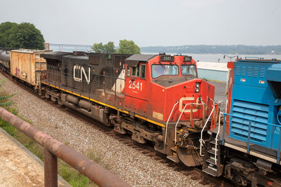 CN 2541