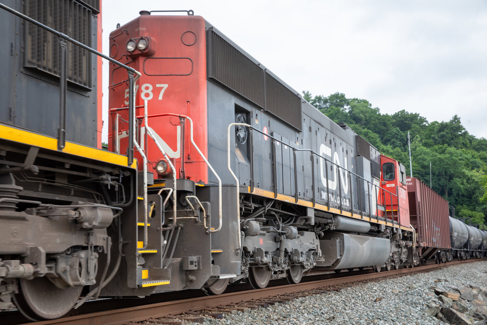 CN 5787