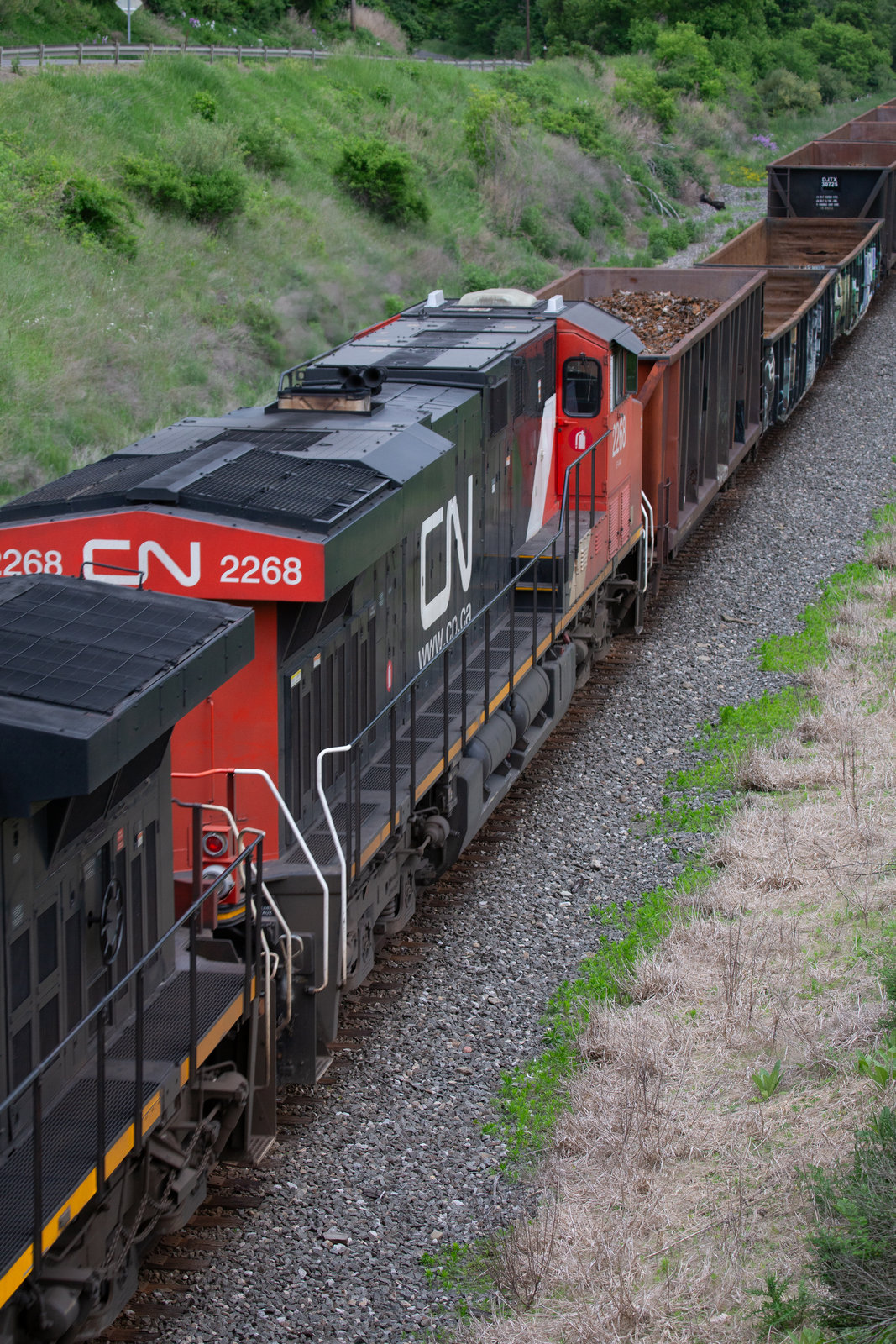 CN 2268