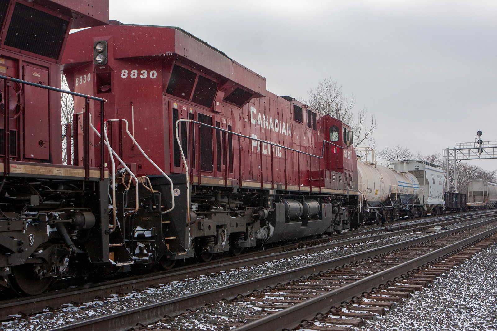CP 8830