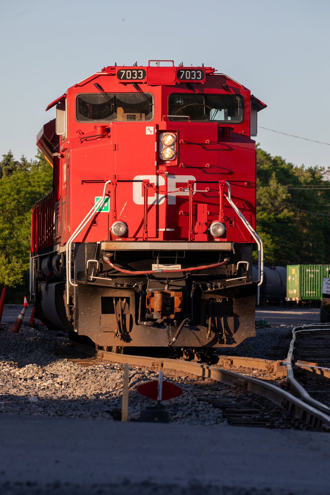 CP 7033