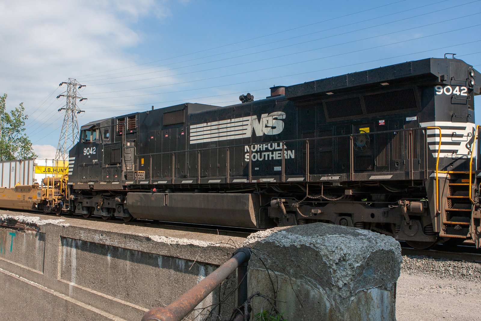 NS 9042