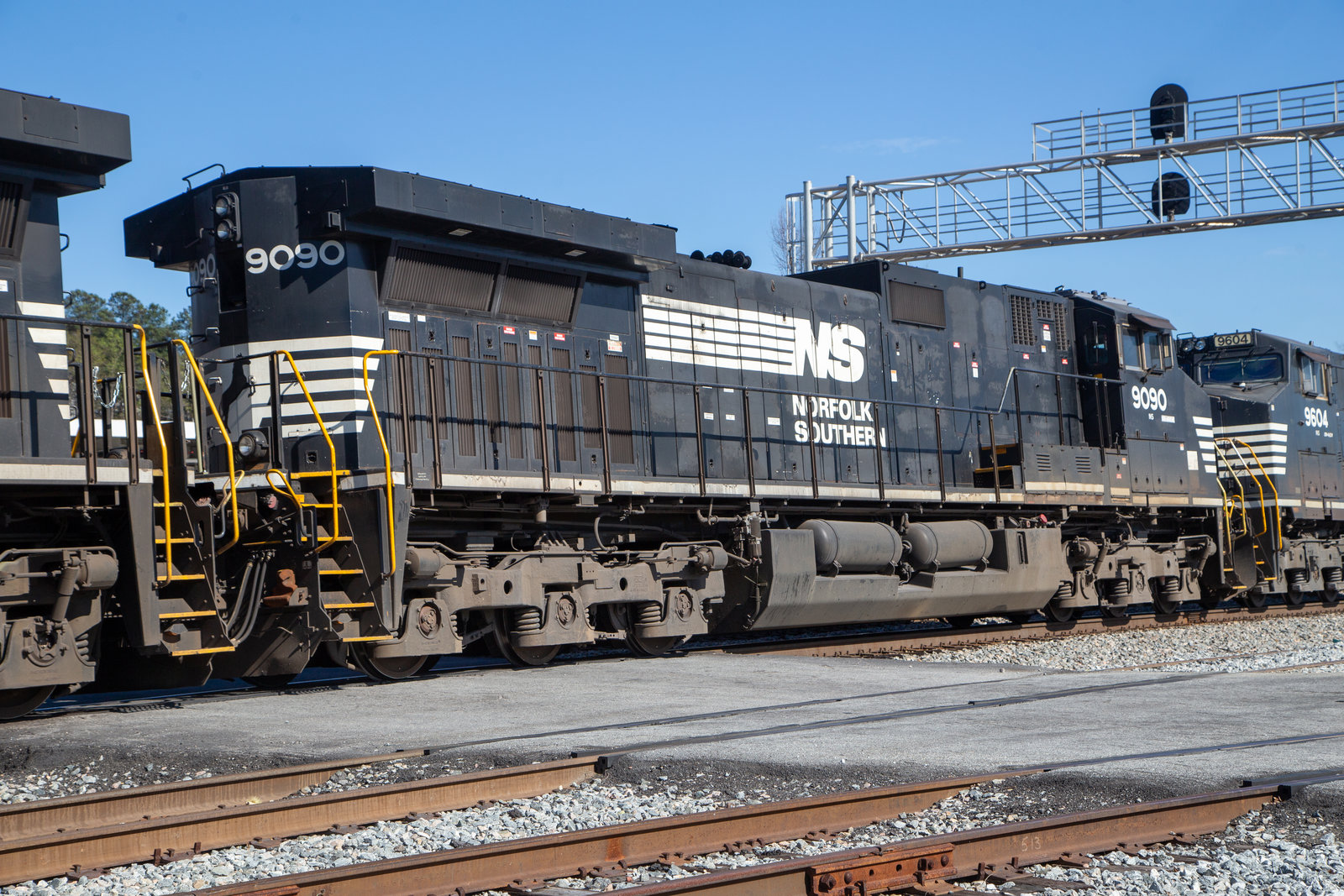 NS 9090