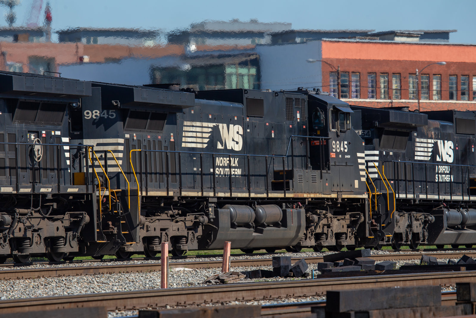 NS 9845