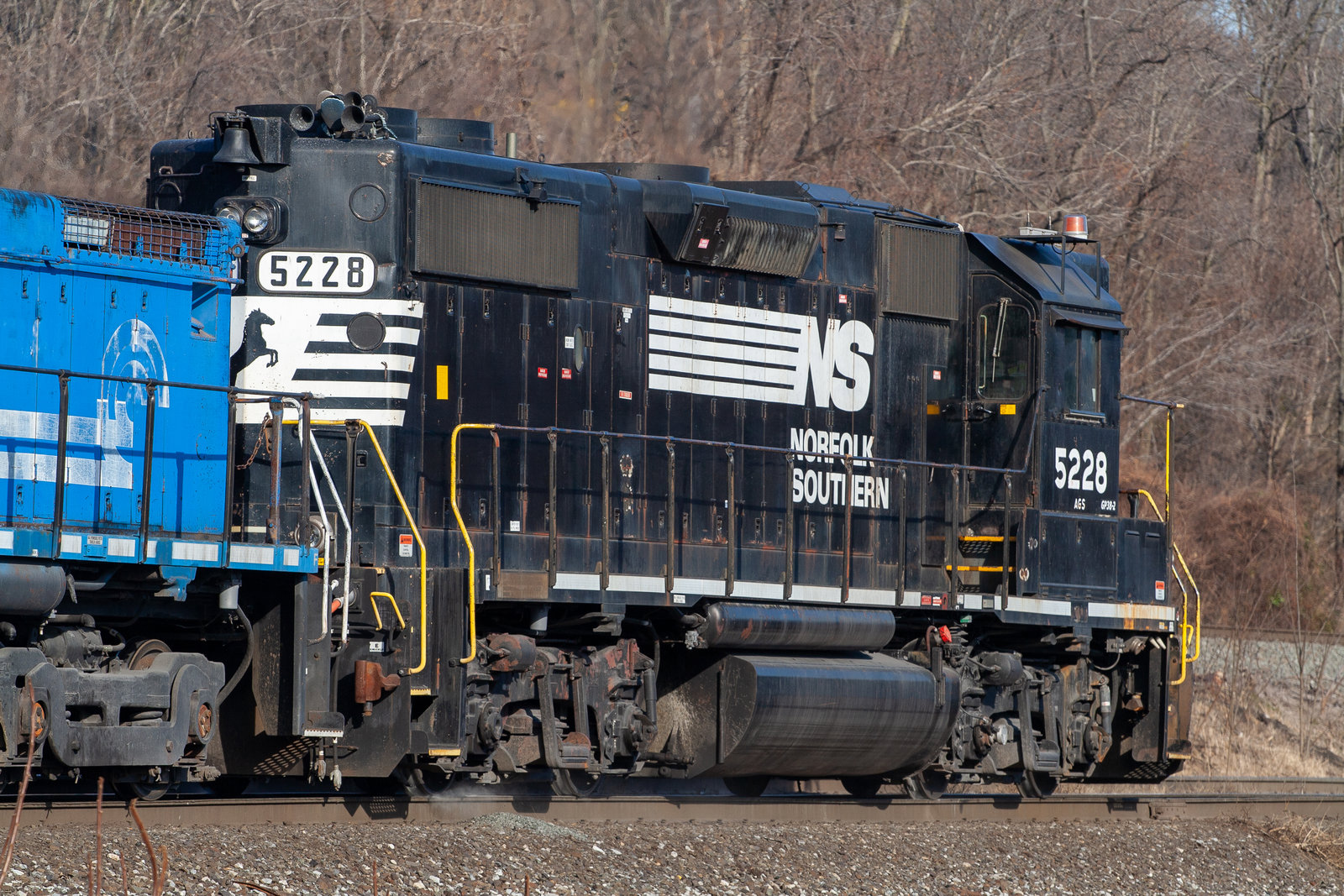 NS 5228