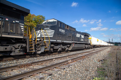 NS 8389