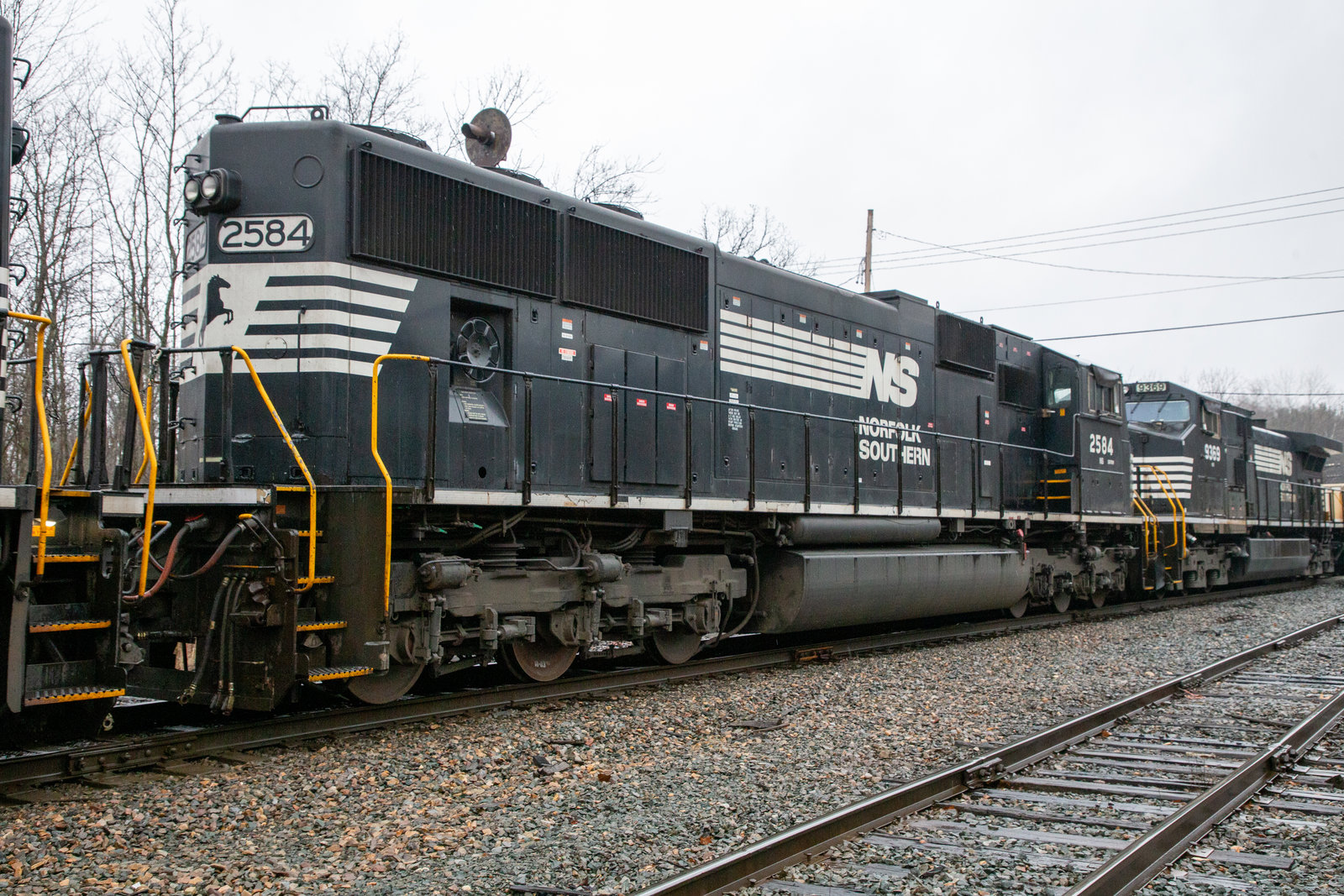 NS 2584