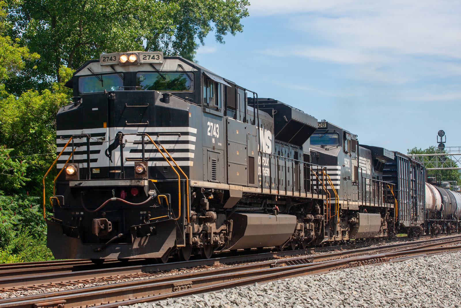 NS 2743