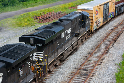 NS 7718