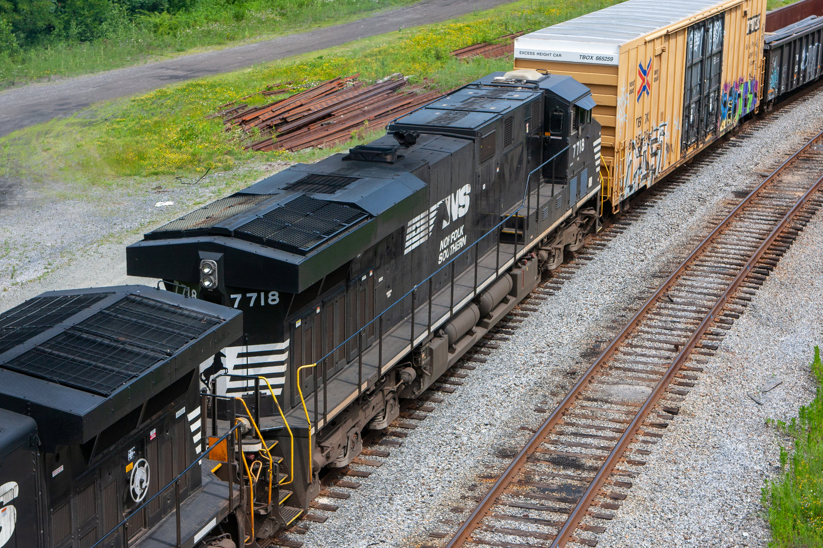 NS 7718