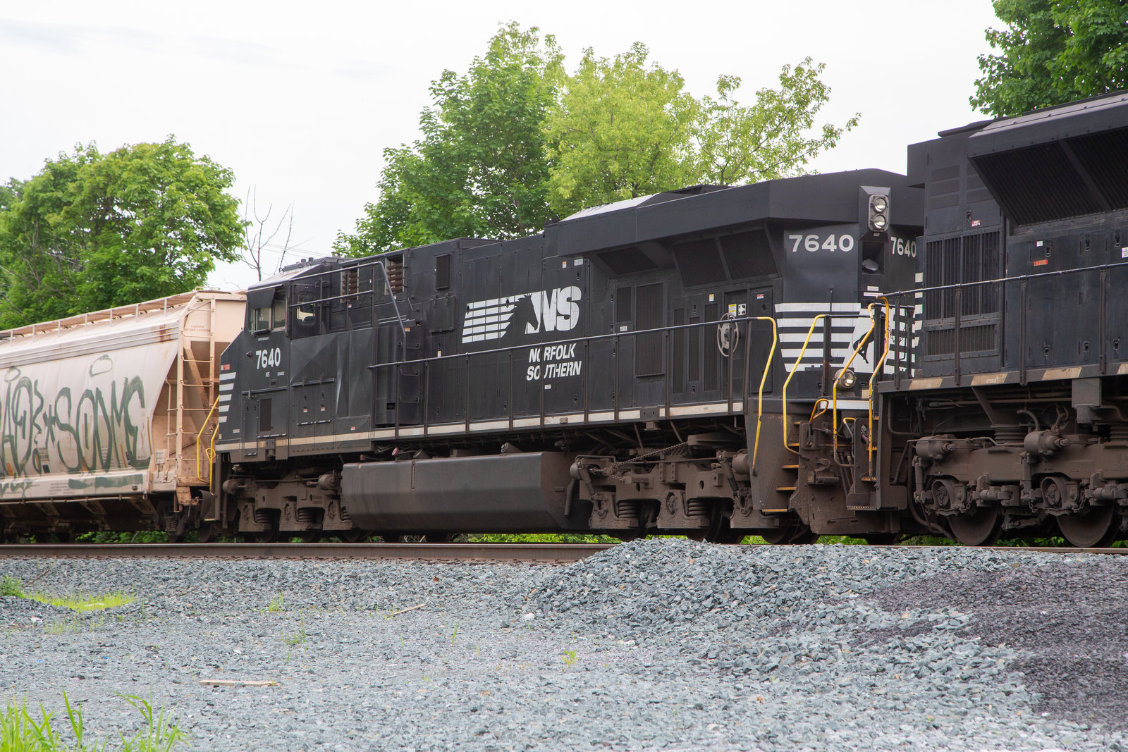 NS 7640