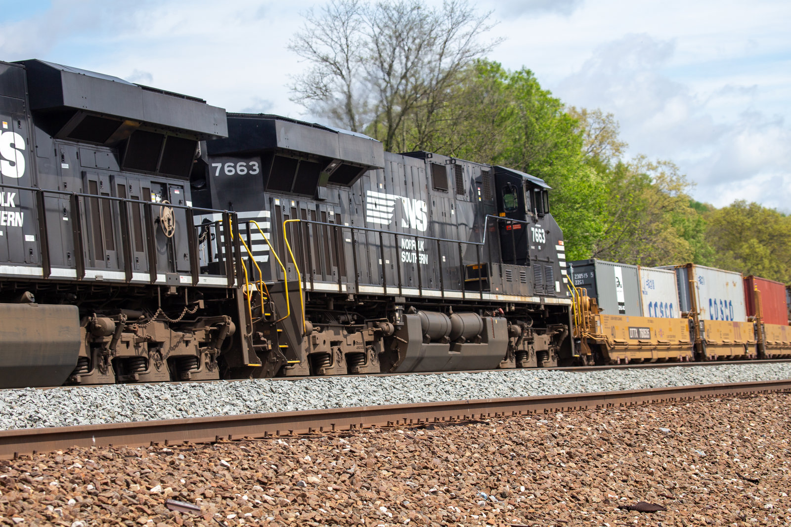 NS 7663