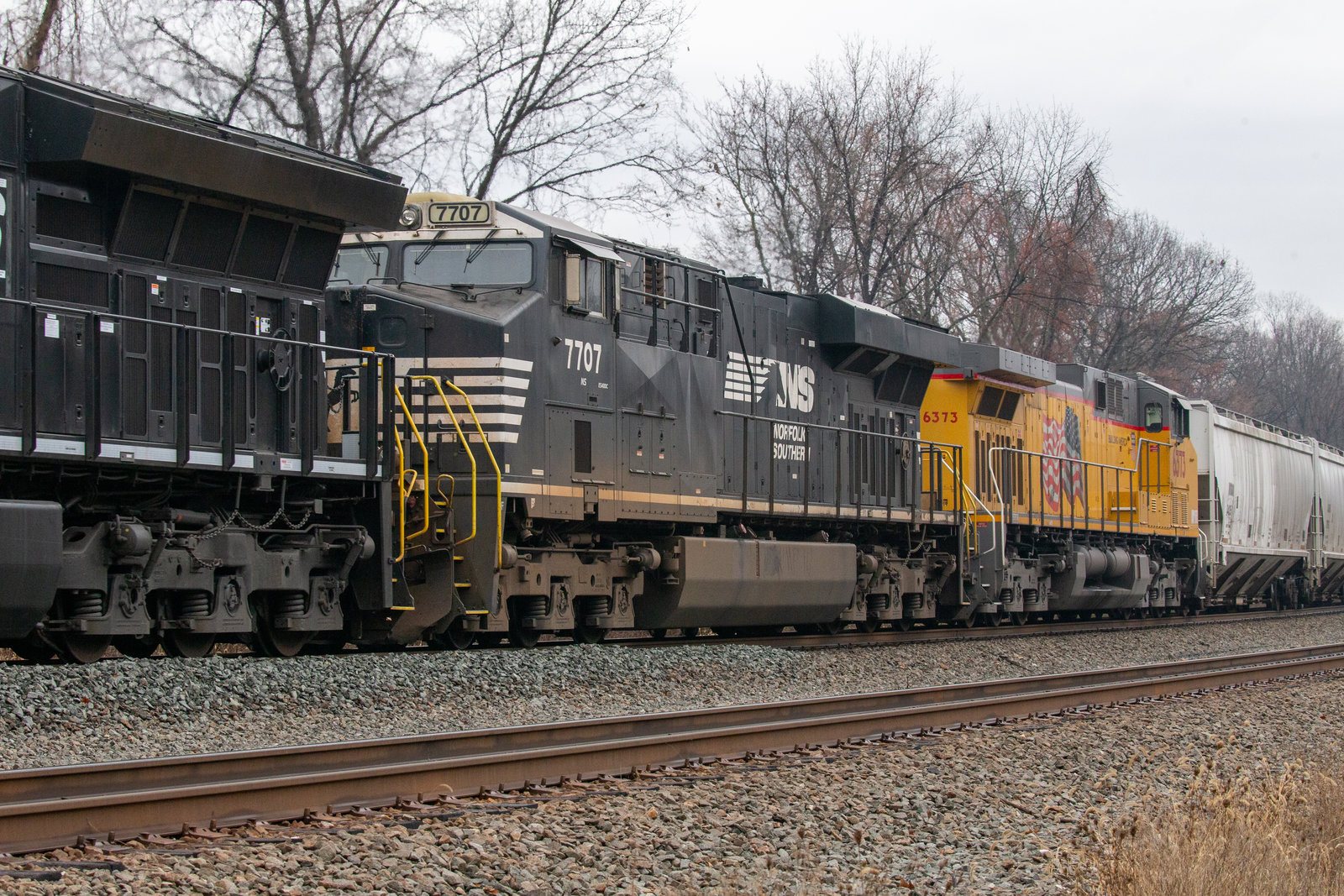 NS 7707