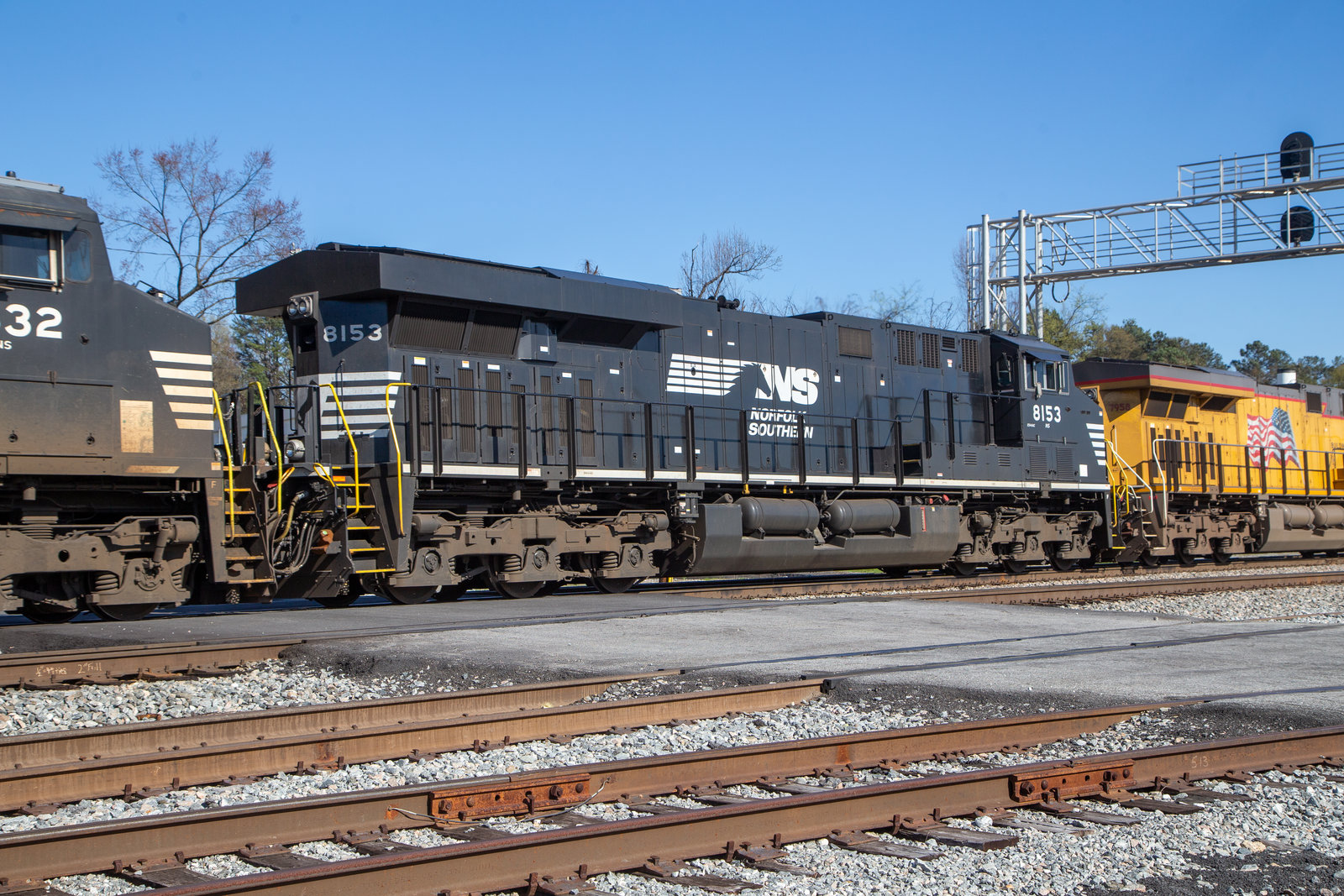 NS 8153