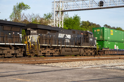 NS 8126