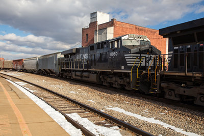 NS 8080