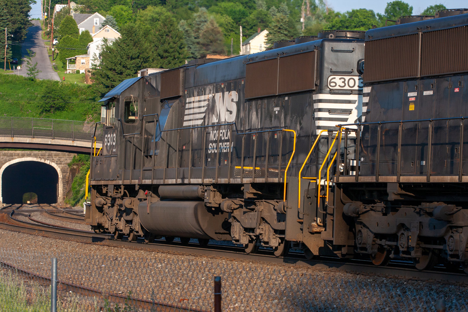NS 6303