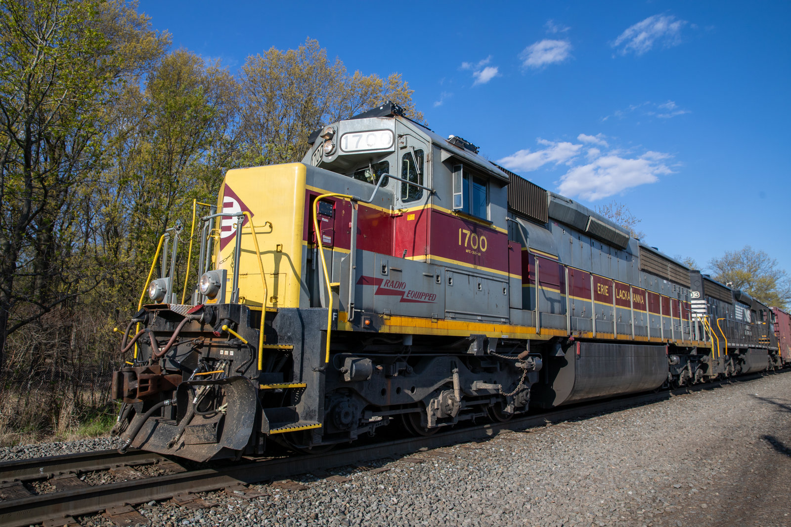 NS 1700