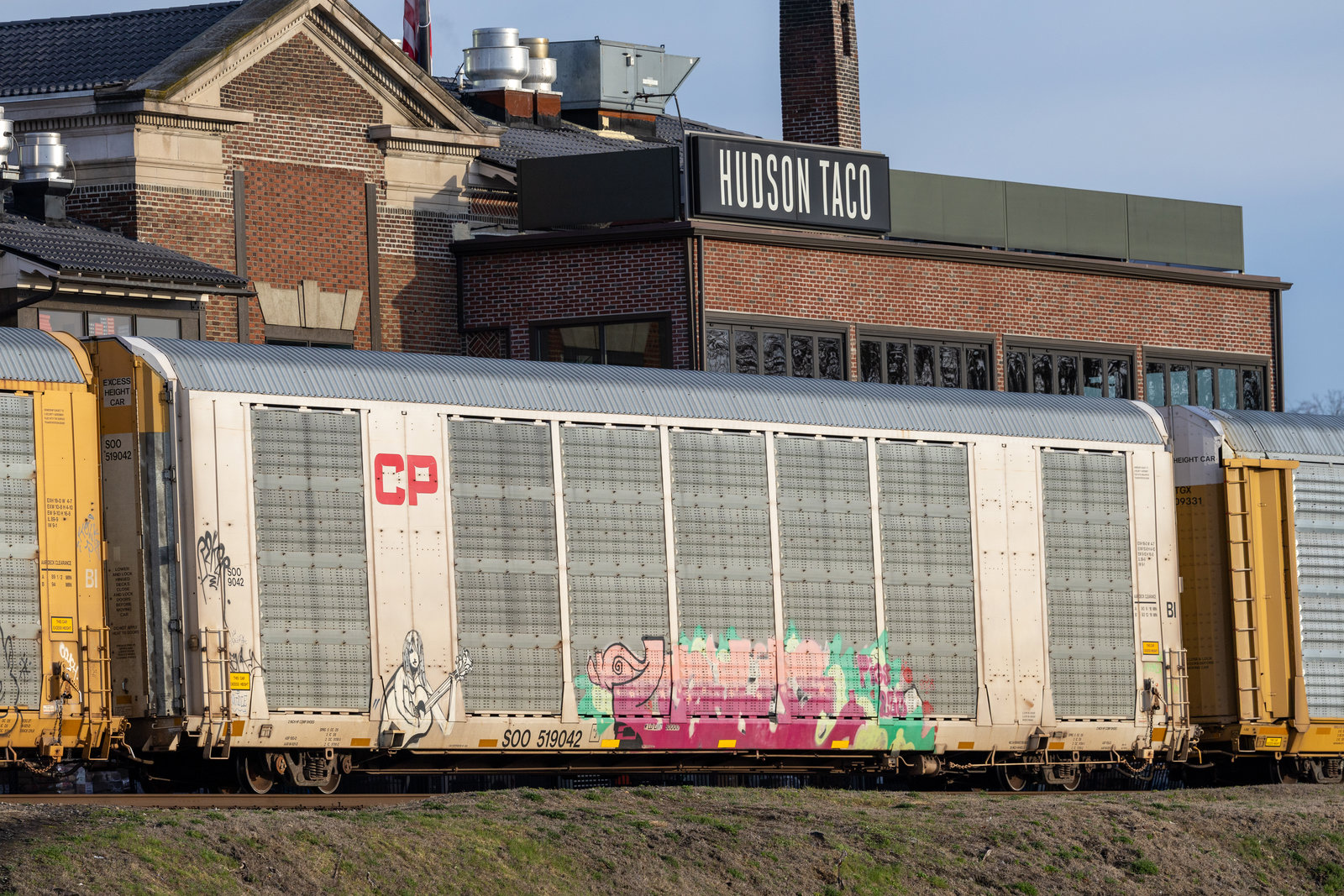SOO 519042