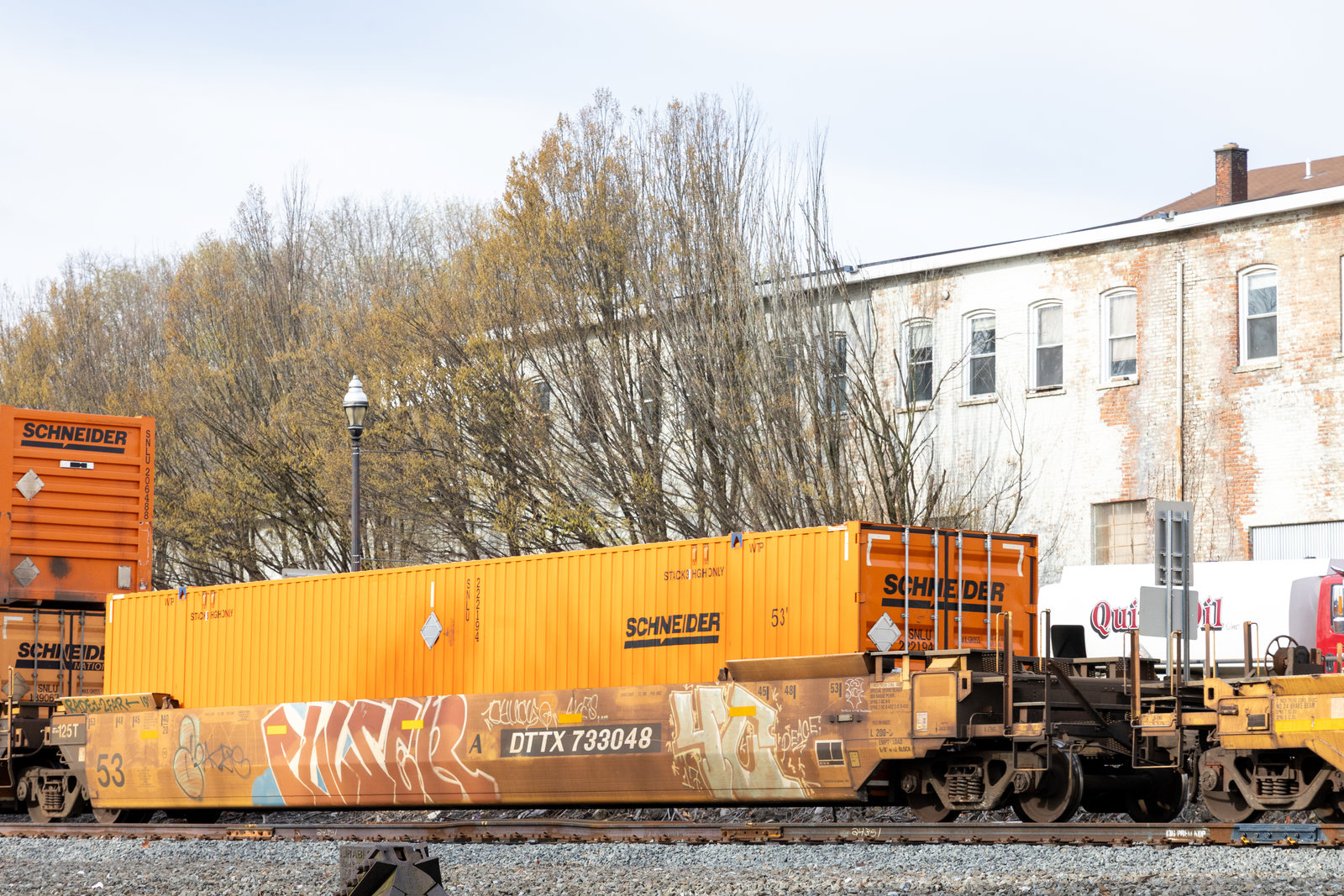 DTTX 733048A