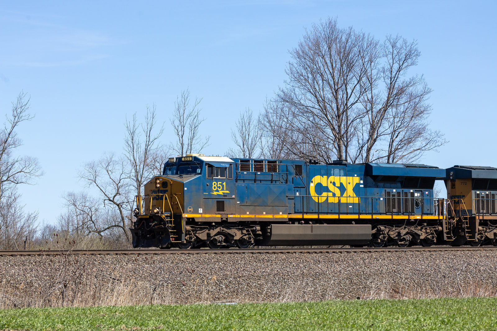 CSXT 851
