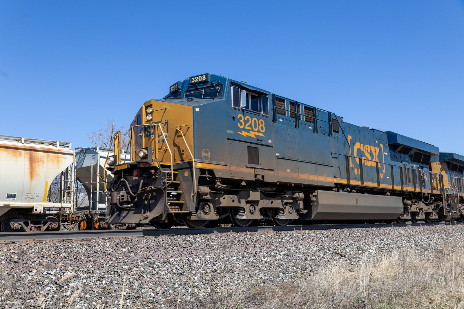 CSXT 3208
