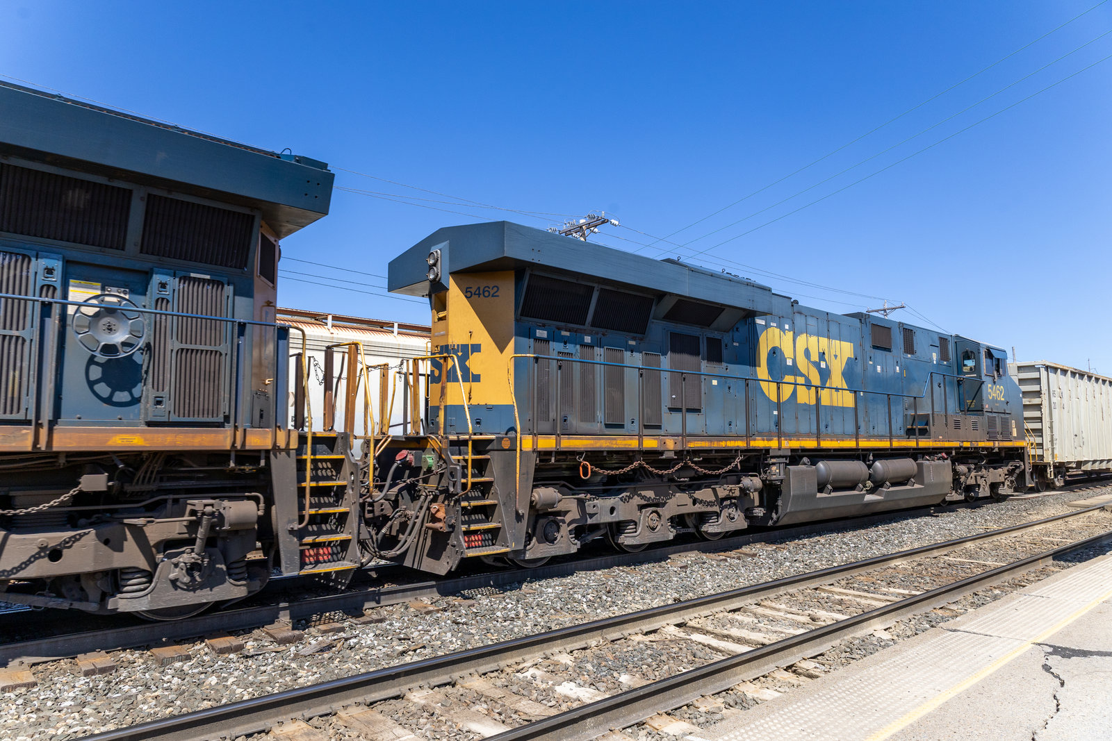 CSXT 5462