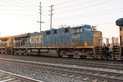 CSXT 5427