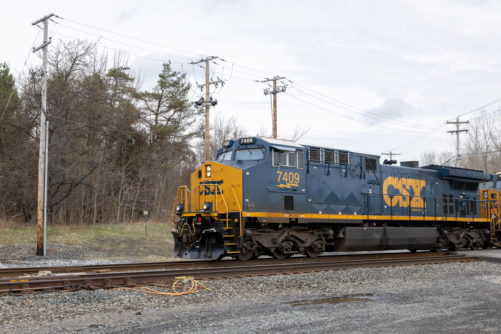 CSXT 7409