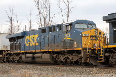 CSXT 703
