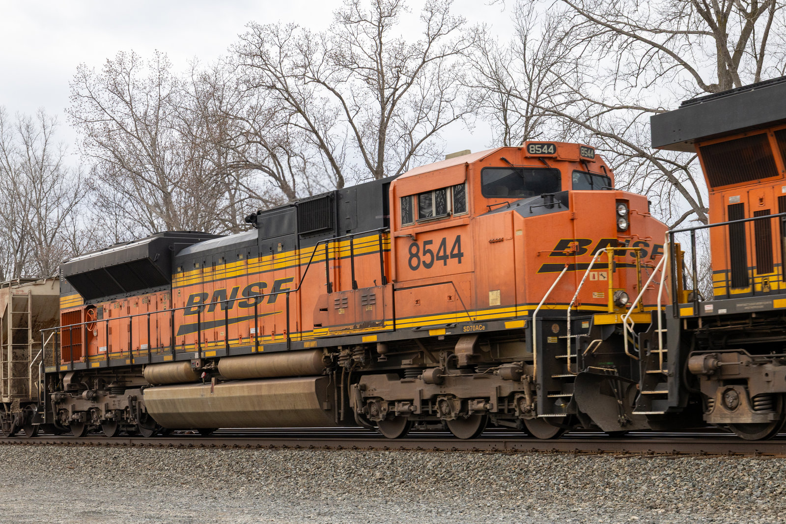 BNSF 8544